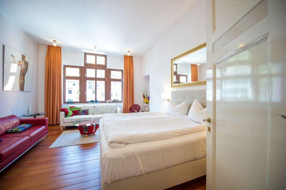 Hotel Villa Vinum Κόχεμ Εξωτερικό φωτογραφία